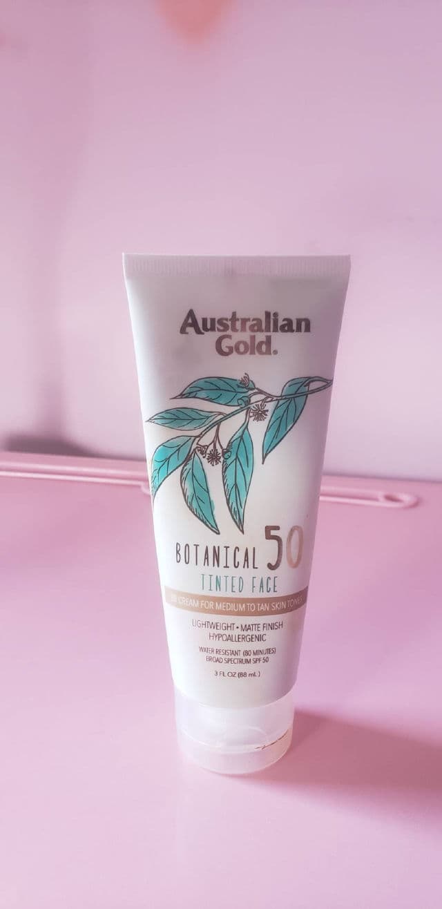 Australian Gold Botanical SPF 50 Tinted Face Sunscreen Lotion - Medium to Tan review photo by soojilina