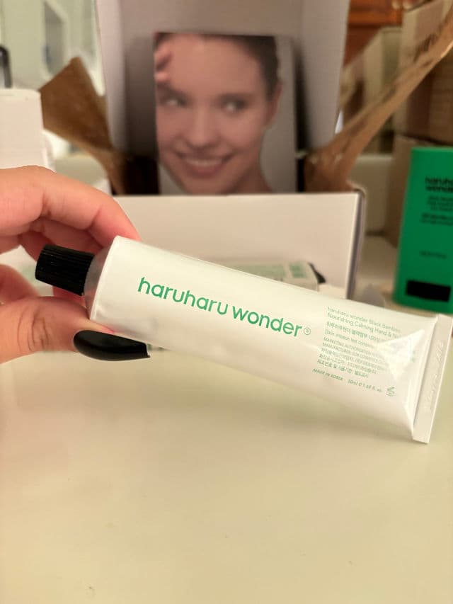 HaruHaru WONDER Black Bamboo Nourishing Calming Hand & Nail Cream review photo by Maryeem