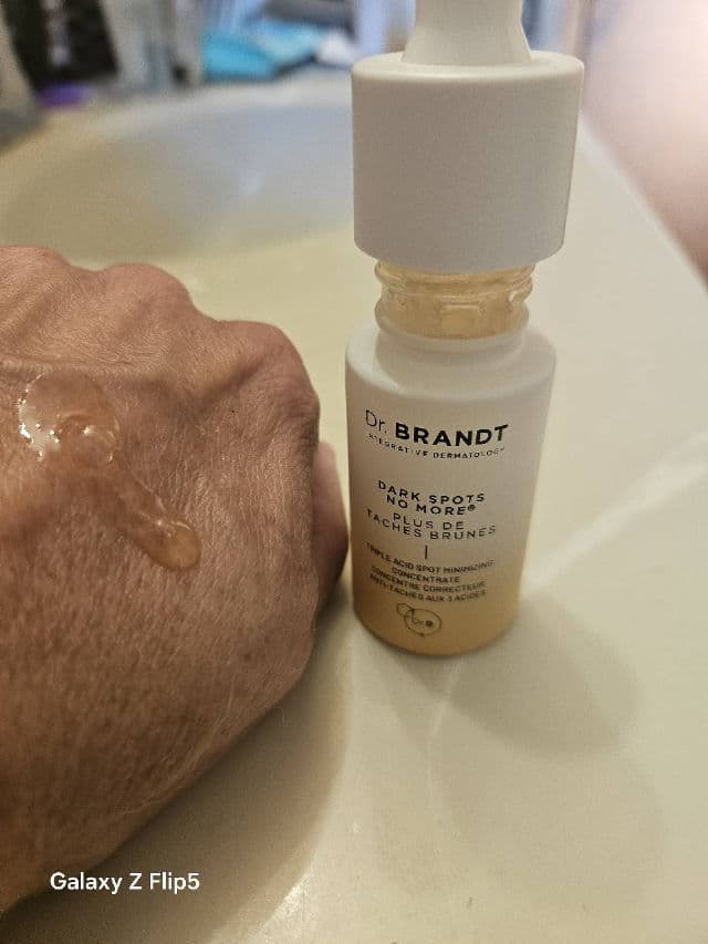 Dr. Brandt Bright Biotic Dark Spot Minimizing Serum review photo by Roxy479