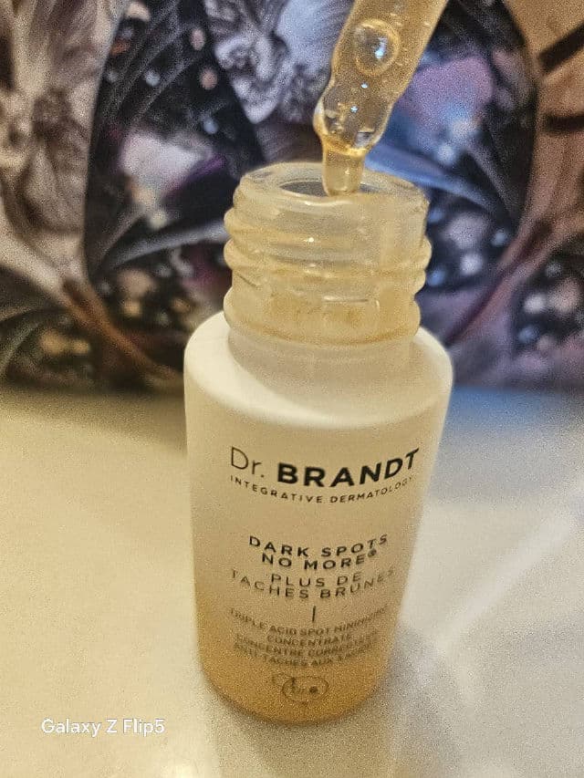 Dr. Brandt Bright Biotic Dark Spot Minimizing Serum review photo by Roxy479