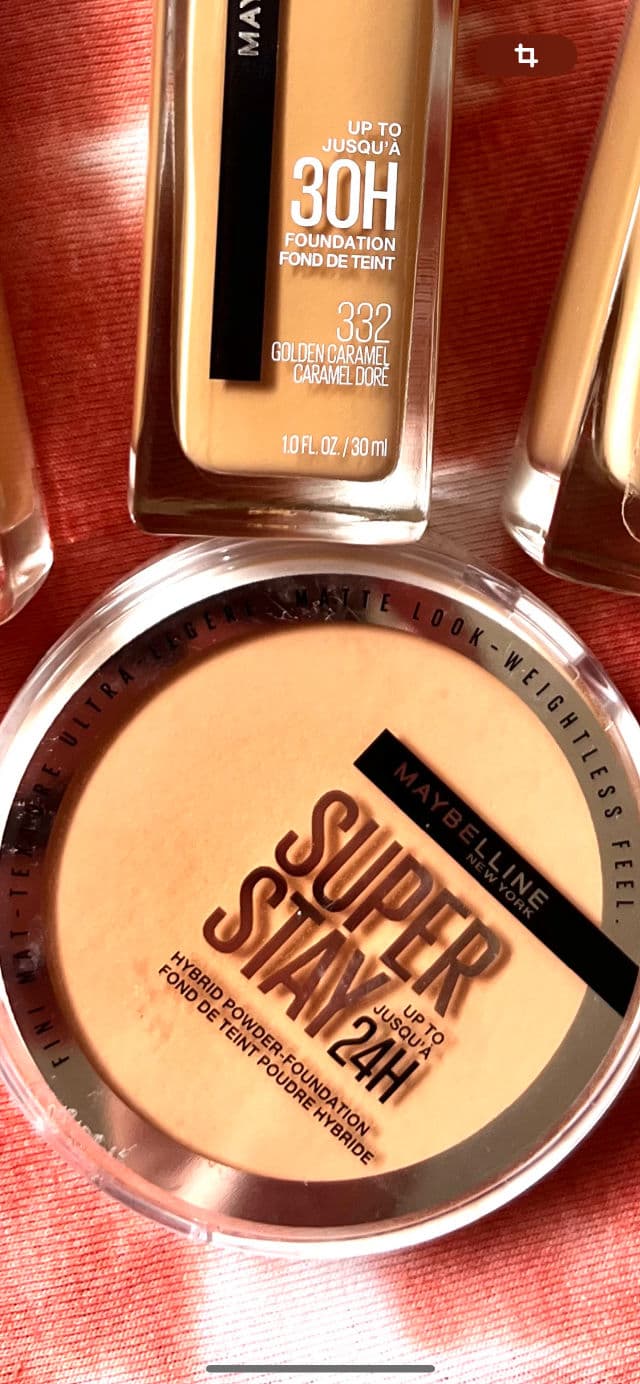 Maybelline SuperStay Full Coverage Powder Foundation review photo by Rossio1725