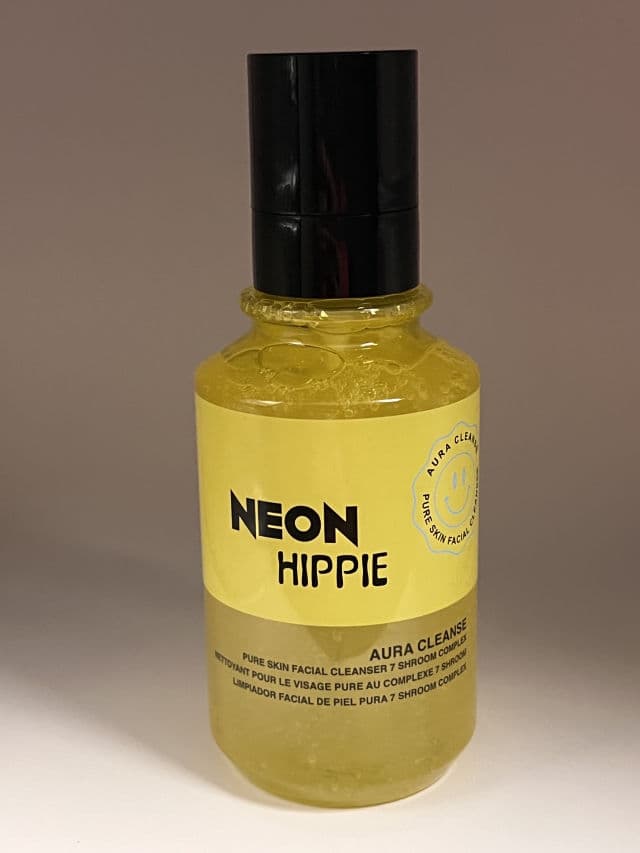 Neon Hippie Skincare Aura Cleanse review photo by Joez137
