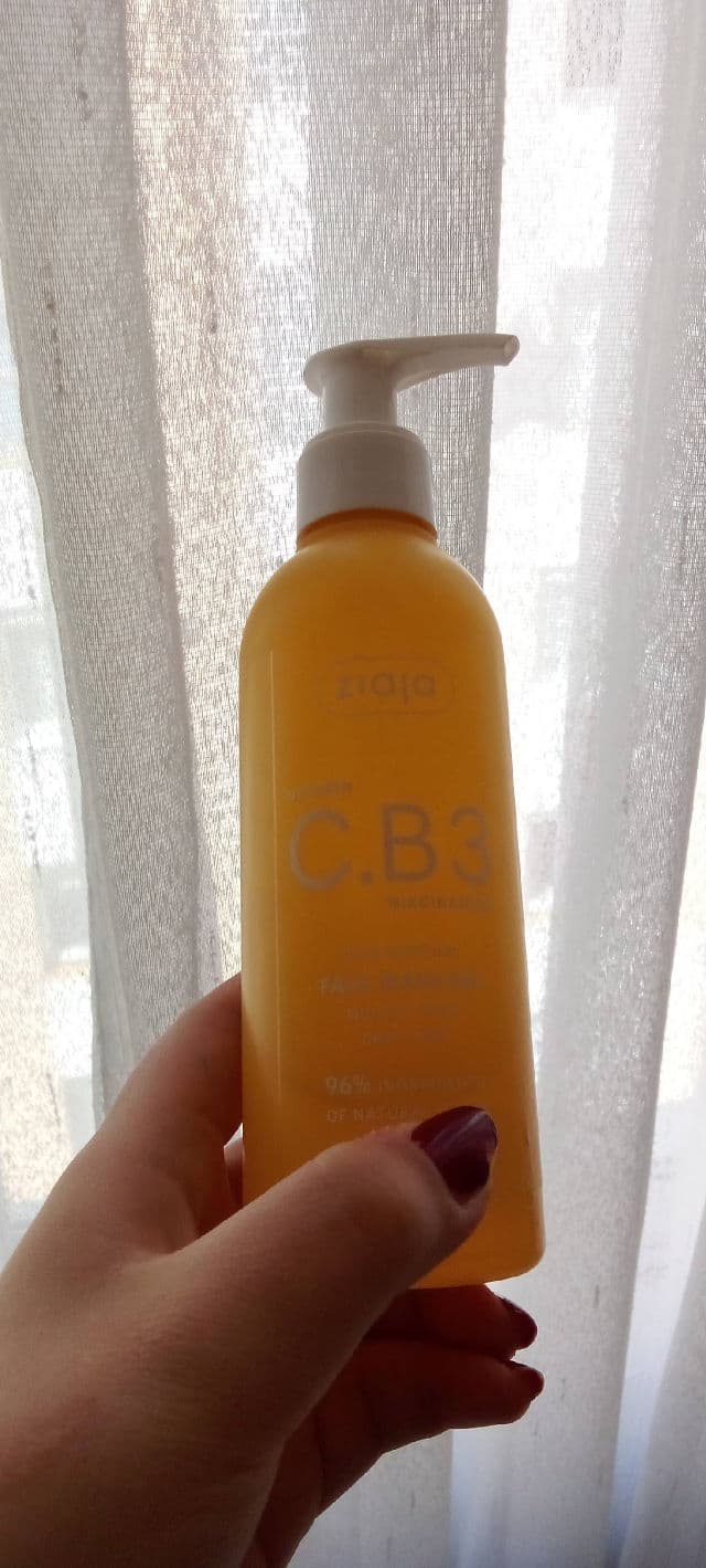 Ziaja Vitamin C. B3 Niacinamide Face Wash Gel review photo by perrench 