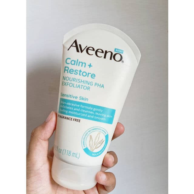 Aveeno Calm + Restore Nourishing PHA Facial Exfoliator review photo by Kanishkaaa