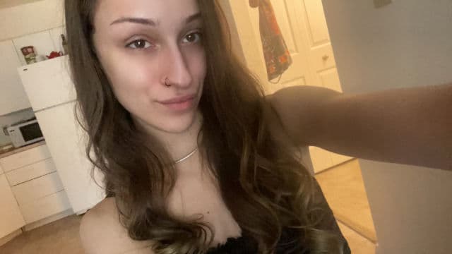 Milk Makeup Hydro Grip Set + Refresh Spray review photo by noxdomina