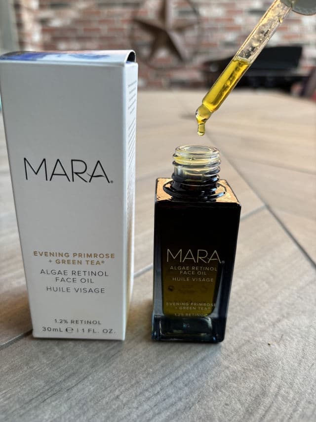 Mara Beauty Evening Primrose Green Tea Algae Retinol Face Oil review photo by Testerweezy