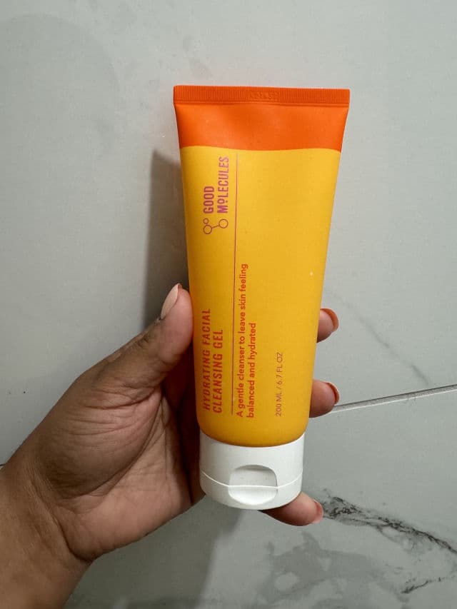 Good Molecules Hydrating Facial Cleansing Gel review photo by tainalazu