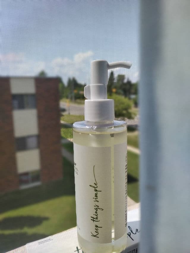 ANUA Heartleaf Pore Control Cleansing Oil review photo by Adejisola