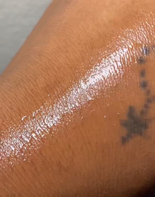 manyo Panthetoin Essence Toner review photo by Dorianny