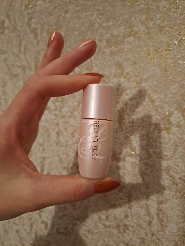 Estee Lauder Pure Color Envy Nighttime Rescue Lip Oil-Serum review photo by ninias