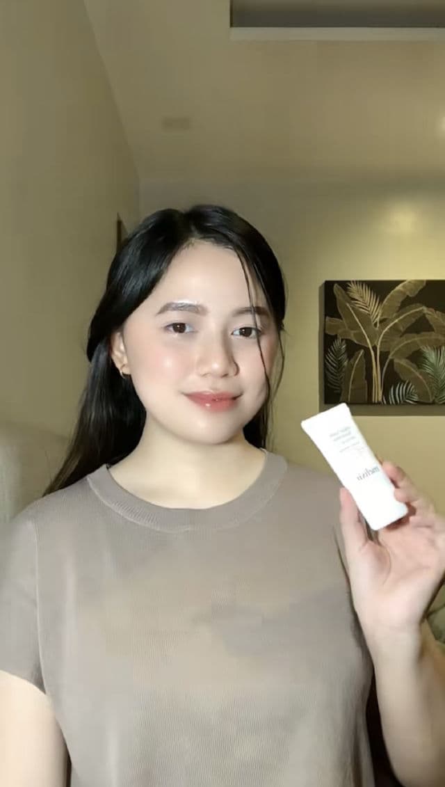 Melixir Vegan Airfit Sunscreen SPF50+ PA++++ review photo by Bridgette