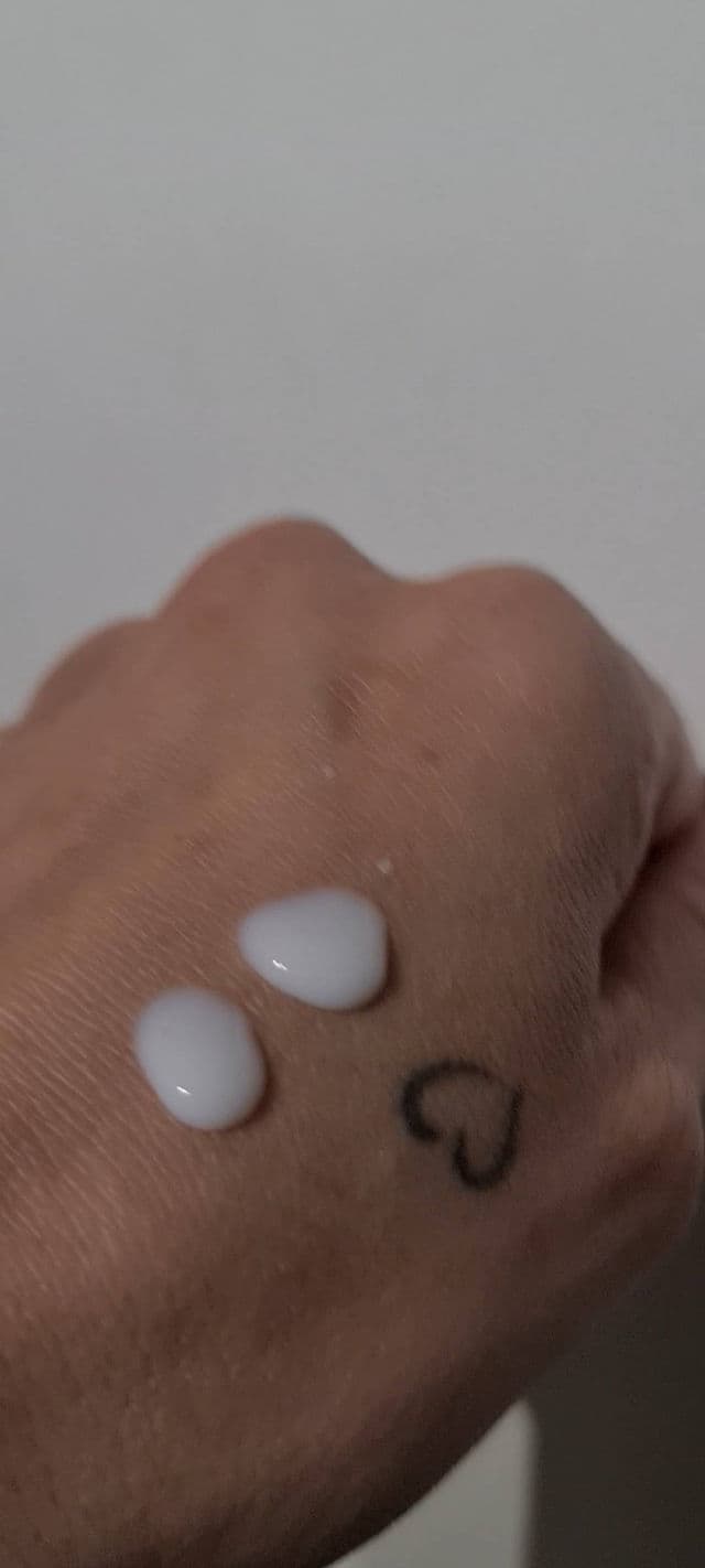 HaruHaru WONDER Black Rice Probiotics Barrier Essence review photo by marcy81