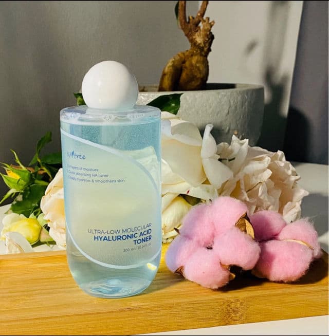 ISNTREE Ultra Low Molecular Hyaluronic Acid Toner review photo by Alina2709
