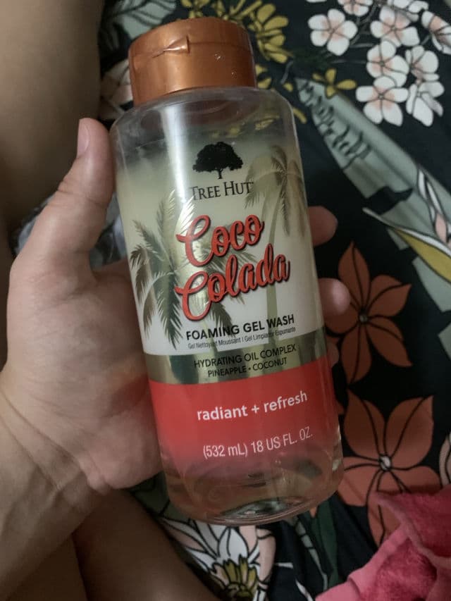 Tree Hut Coco Colada Foaming Gel Wash review photo by Vileyka