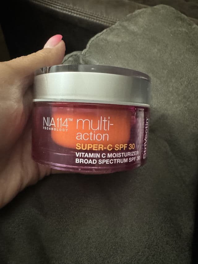 StriVectin Super-C SPF 30 Vitamin C Moisturizer  review photo by kristy042015