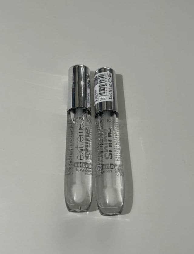 Essence Extreme Shine Volume Lipgloss 101 Milky Way review photo by lvrrsofia