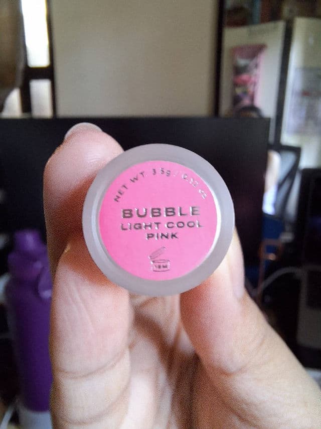 Issy & Co. Solar Balm SPF30 PA+++ in Melodrama (Natural Finish) review photo by Chrissyrecommends