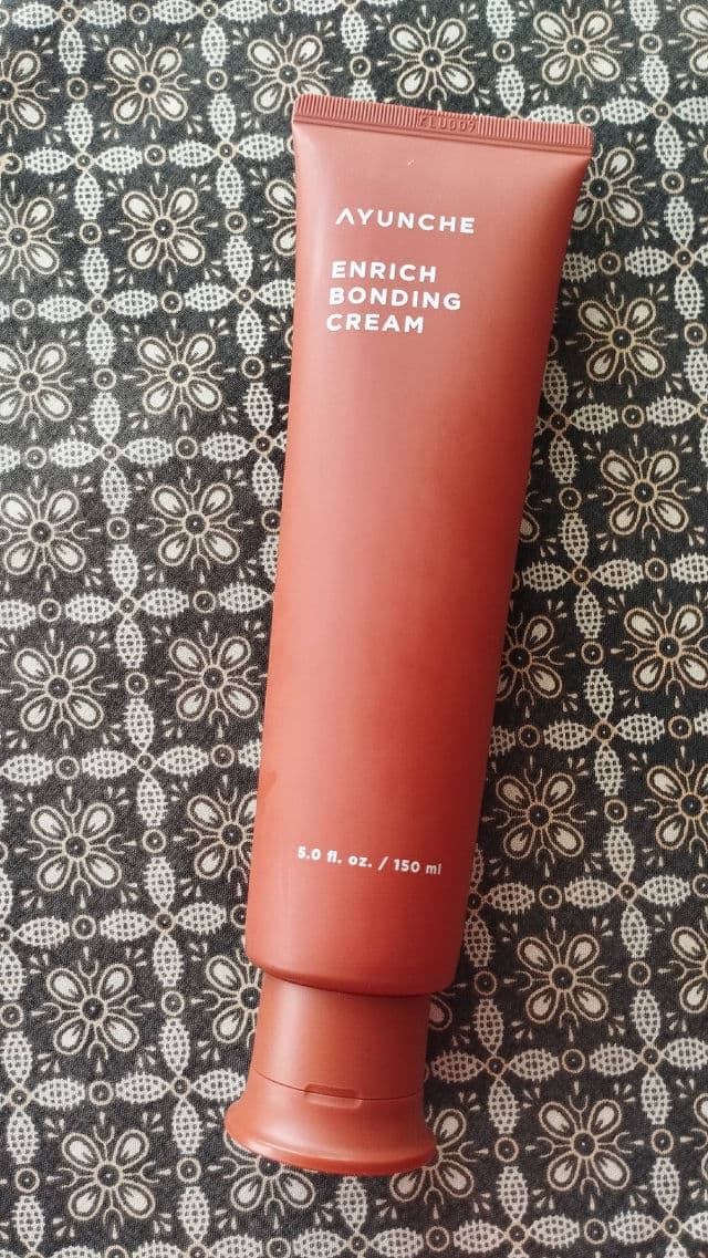 AYUNCHE Enrich Bonding Cream review photo by SuayJunkie