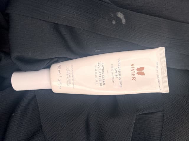 Vivier Sunscreen Lotion SPF 30 review photo by kafiya