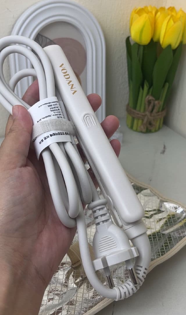 VODANA Pocket Mini Flat Iron review photo by ivannayvonne8