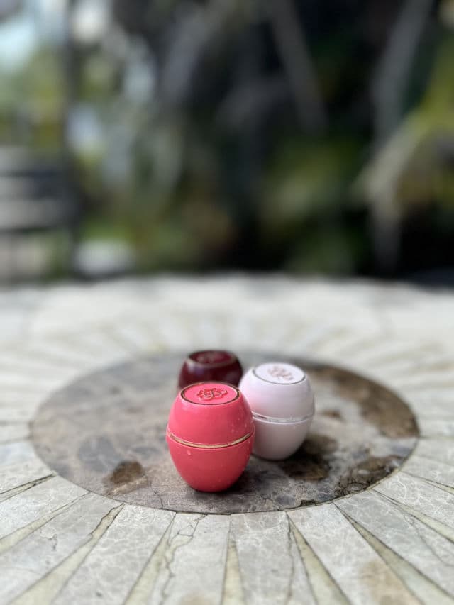 Oriflame Tender Care Protecting Balm with Strawberry Seed Oil review photo by ugcwithraoo