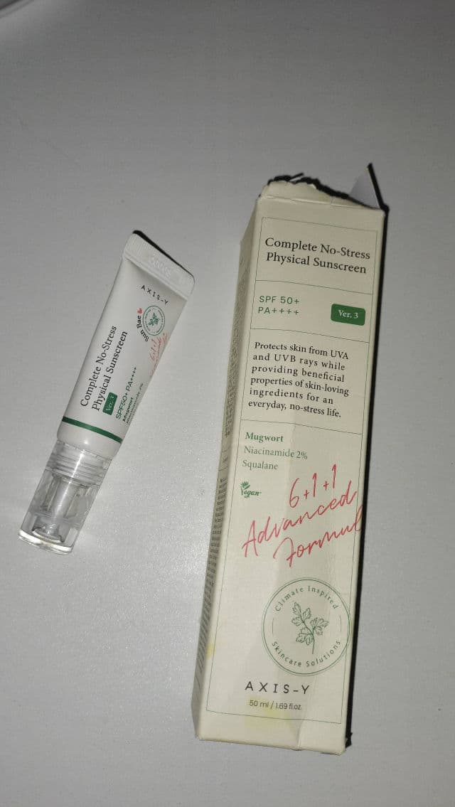AXIS-Y Complete No-Stress Physical Sunscreen V.3 SPF 50+ PA++++ review photo by buns615