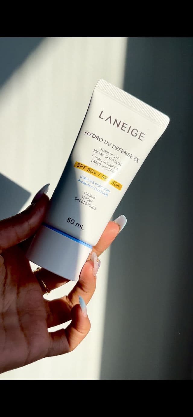 Laneige Hydro UV Defense Sunscreen Broad Spectrum SPF50+ review photo by San1694