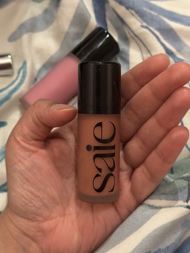 Saie Chilly review photo by skincarebyridah