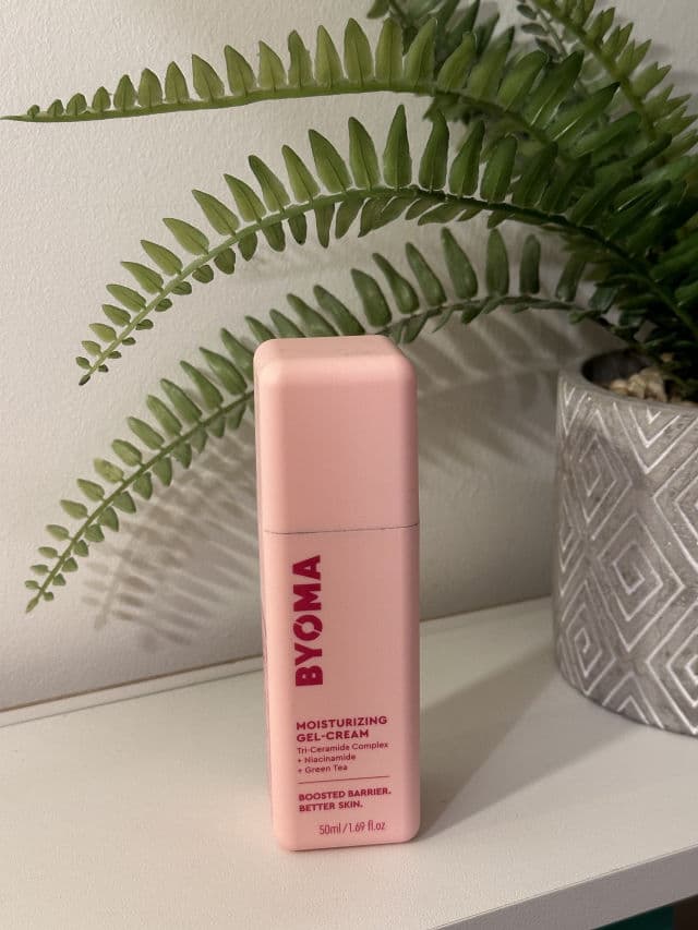 Moisturizing Gel Cream product review