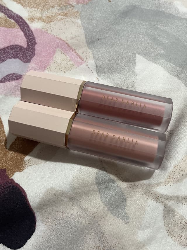 Dear Dahlia Barely review photo by perliux