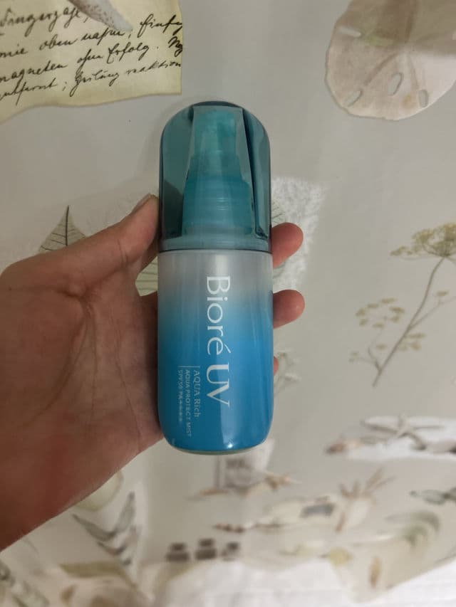 Biore UV Aqua Rich Aqua Protect Mist SPF50 PA++++ review photo by GiaGia2024