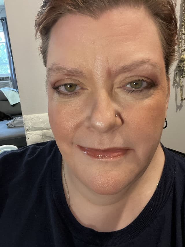 Essence Hello, Good Stuff! Depuff Eye Serum review photo by AuntDD