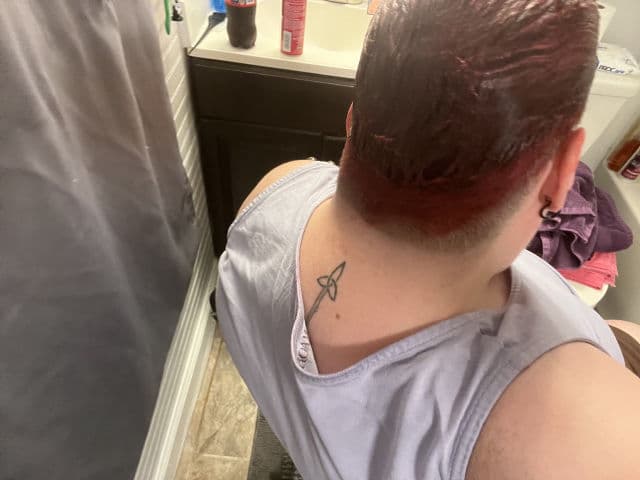 Clairol Natural Instincts Hair Color Bold - R56 review photo by AuntDD