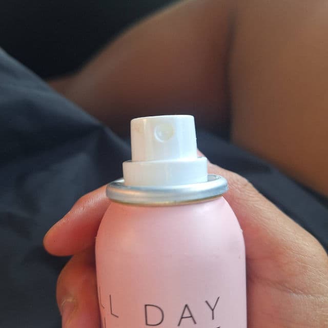 So Natural All Day Tight Make Up Setting Fixer General Mist review photo by itssnowsunyuki