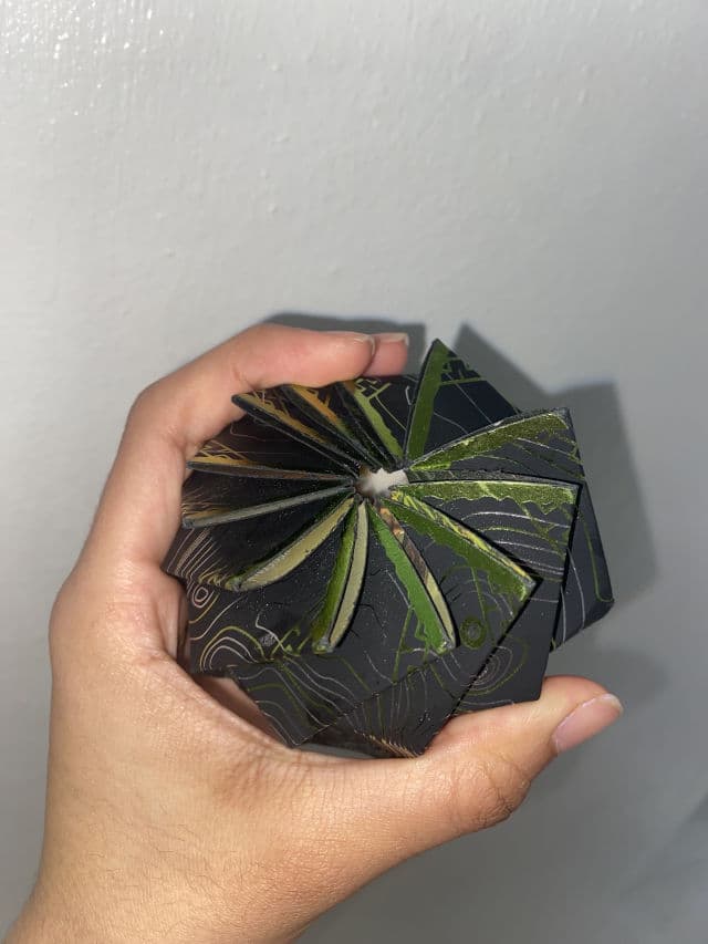 Viori Shampoo Hair-Bar Hidden Waterfall Sweet Musk Scented review photo by juliannyro