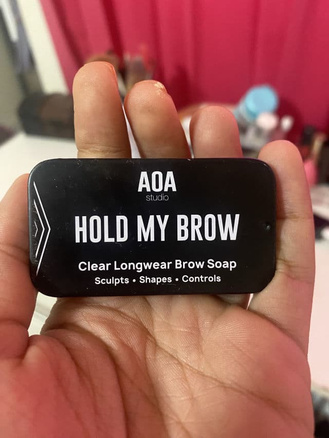 AOA Studio Hold My Brow Soap review photo by Penelopecc