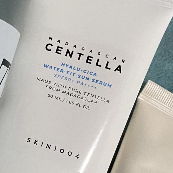 SKIN1004 Madagascar Centella Hyalu-Cica Water-Fit Sun Serum SPF50+ PA++++ review photo by Gabriela14