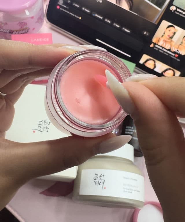 Laneige Cherry Blossom review photo by peachytracy
