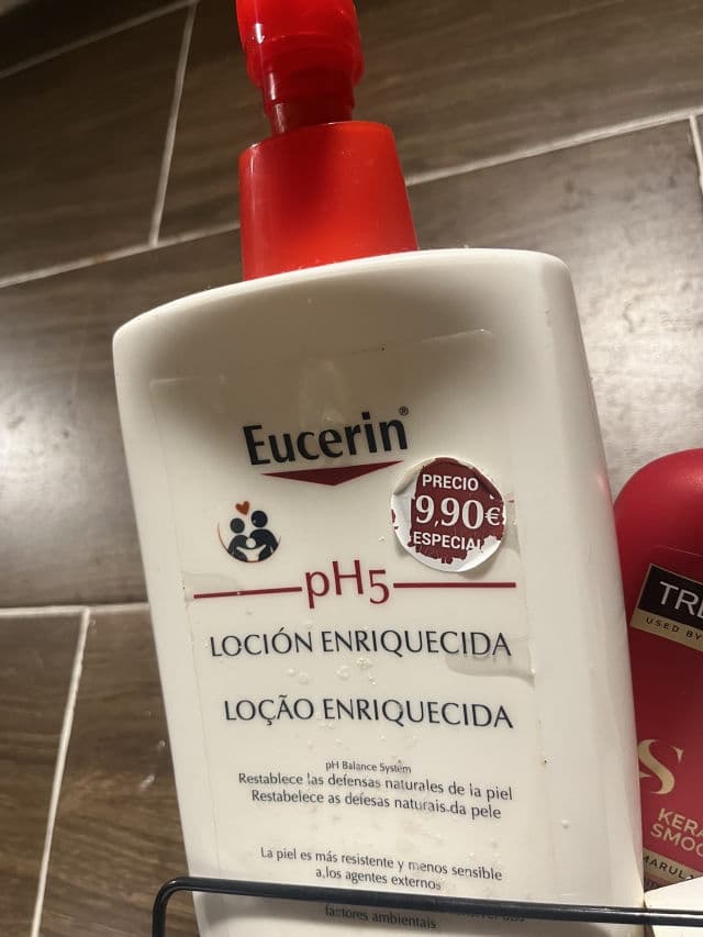 Eucerin pH5 Wash Lotion review photo by kasandritasc