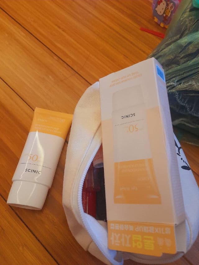 SCINIC Enjoy Foundation-Skip Tone Up Sun Cream SPF 50+ PA++++ review photo by klinhnguyen