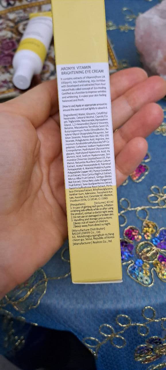 MediFlower Aronyx Vitamin Brightening Eye Cream review photo by ladybird