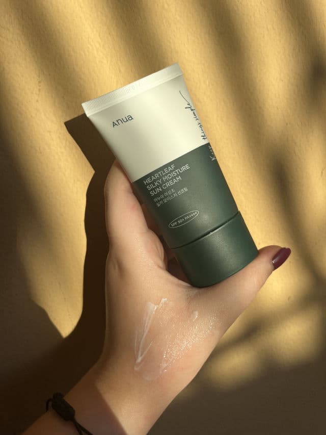 ANUA Heartleaf Silky Moisture Sun Cream SPF 50+ PA++++ review photo by albafeliz