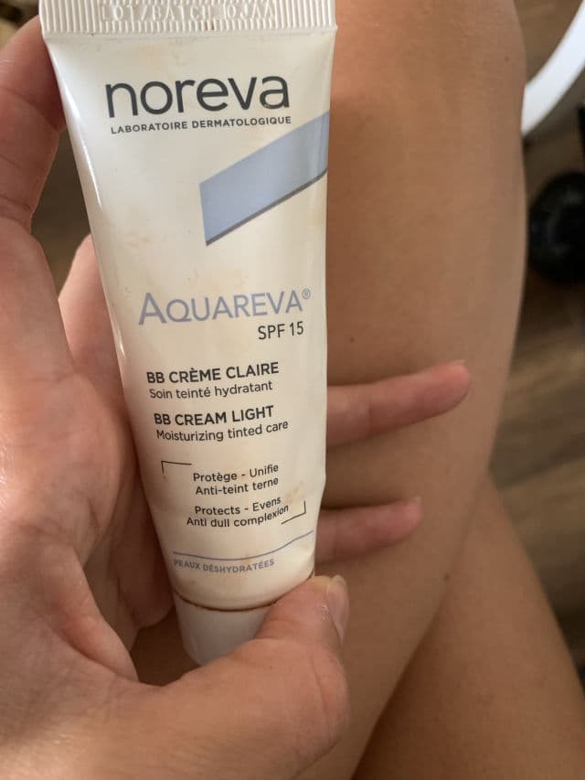 Noreva Laboratoires Aquareva BB Creme Light review photo by Tak