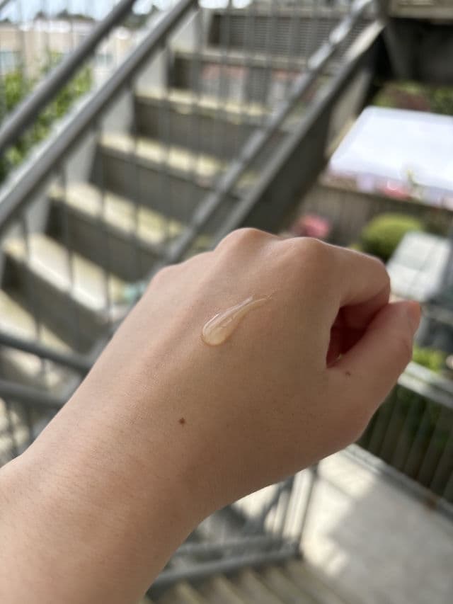 Murad Sensitive Skin Soothing Serum review photo by Iivvysbeautyyy