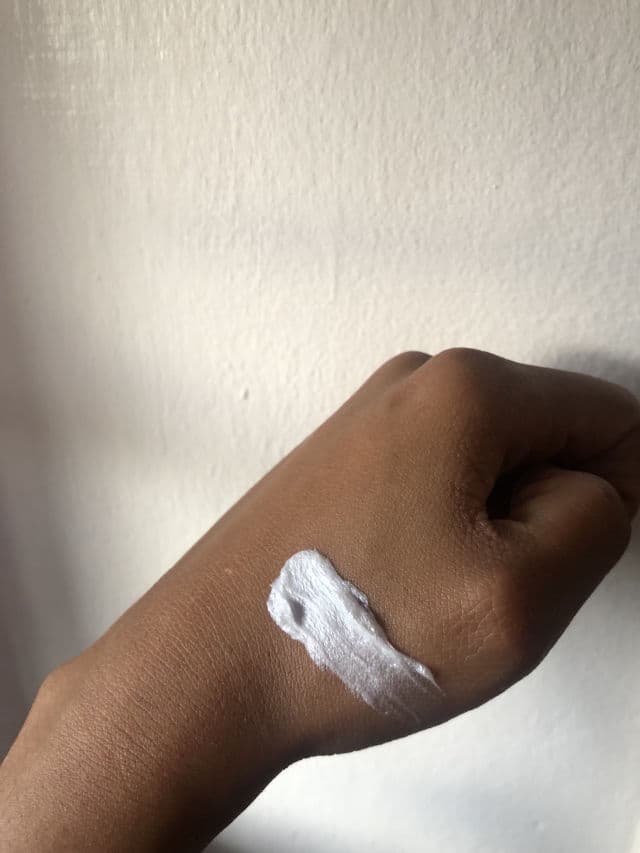 ISNTREE Onion Newpair Cleansing Foam review photo by Jenn0