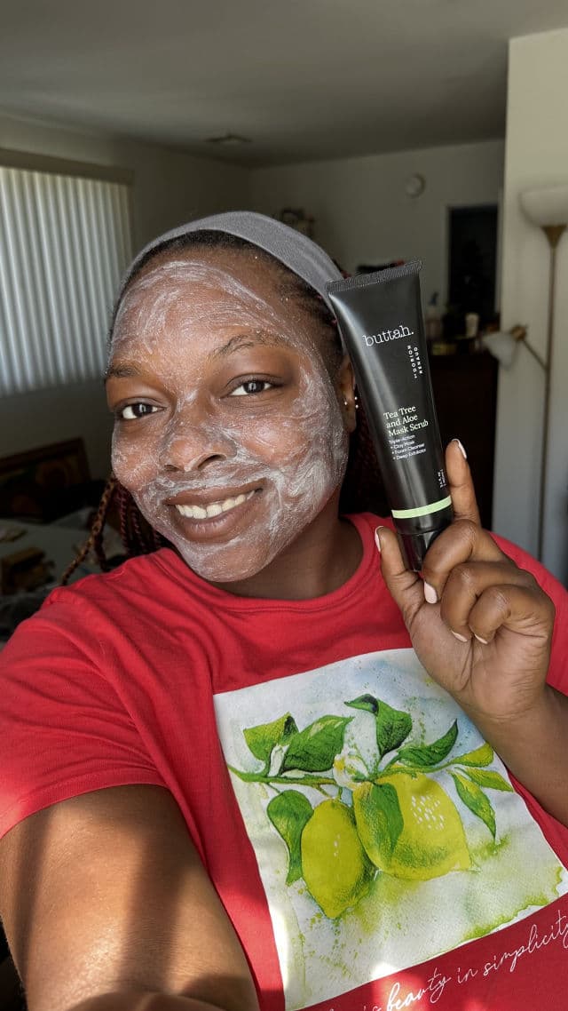 Buttah by Dorian Renaud Tea Tree & Aloe Exfoliating Scrub review photo by mskiya24