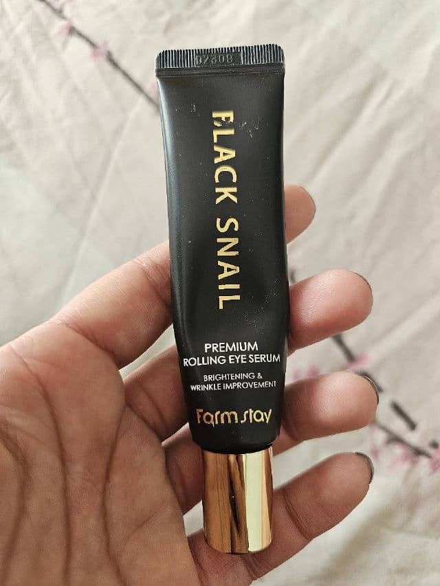 Farmstay Black Snail Premium Rolling Eye Serum review photo by Anitta1992