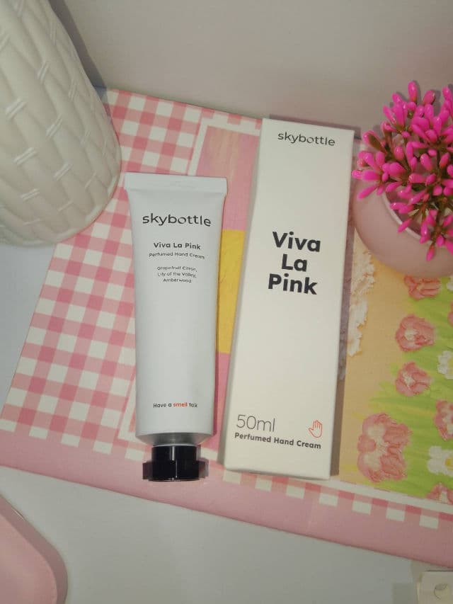 Skybottle Viva La Pink Perfumed Hand Cream review photo by kristalaineee