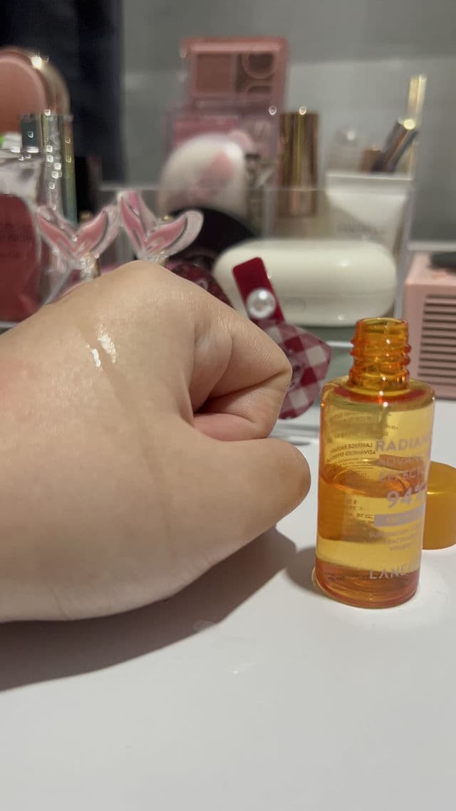 Laneige Radian-C Advanced Effector review photo by Fenmeii