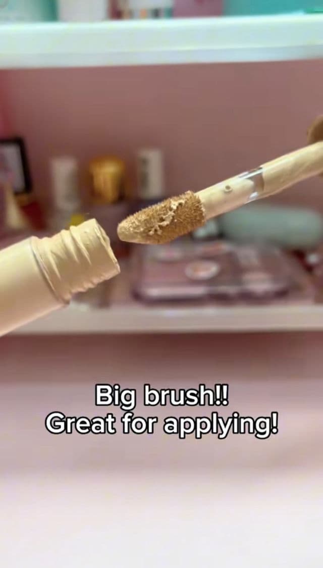 ESQA Flawless Liquid Concealer review photo by Fenmeii